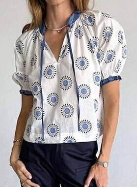 Ciao Lucia Esti Sundial Top in White Blue Batik M